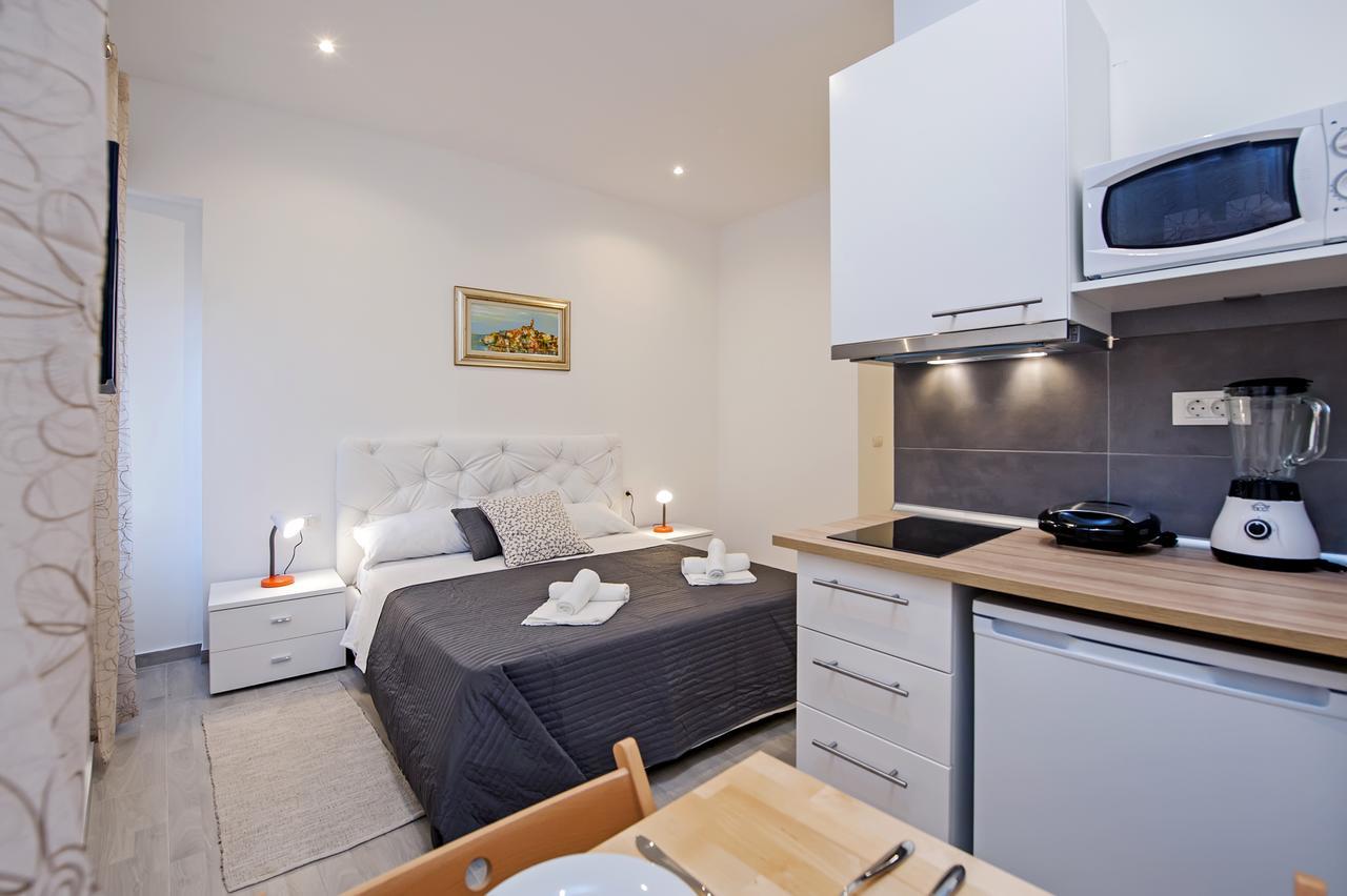 Garzoto Rooms And Studios Rovinj Kültér fotó